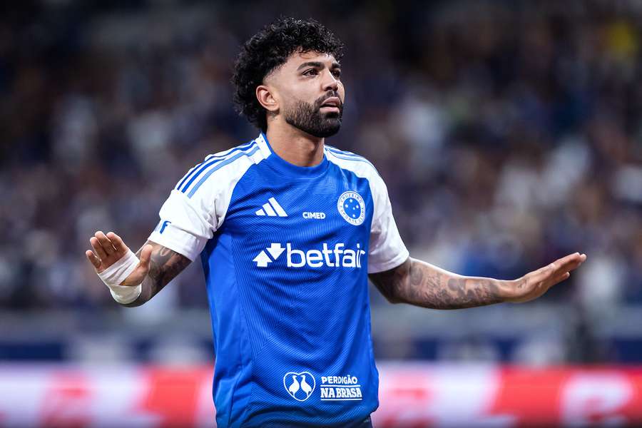 Gabriel Barbosa determinou a vitória do Cruzeiro sobre o Flamengo Gabriel Barbosa determinou a vitória do Cruzeiro sobre o Flamengo