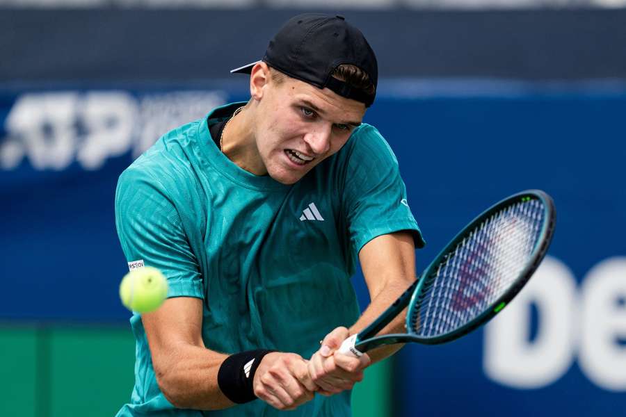 Jakub Menšík plnil v úvodním kole US Open roli favorita.