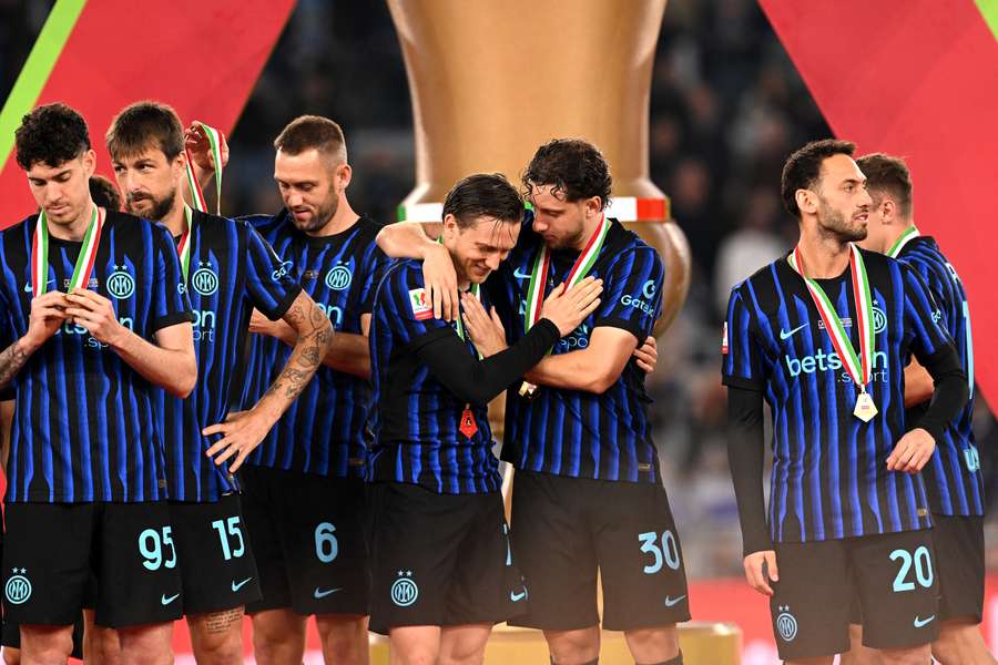 Inter odebrał medale za 10. mistrzostwo Włoch.