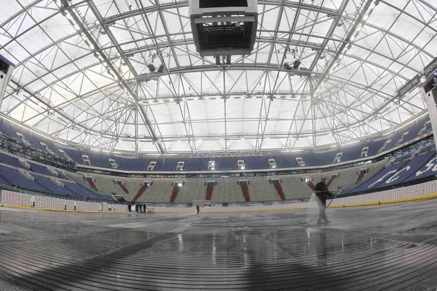 Die Veltins-Arena beim Eröffnungsspiel 2010.