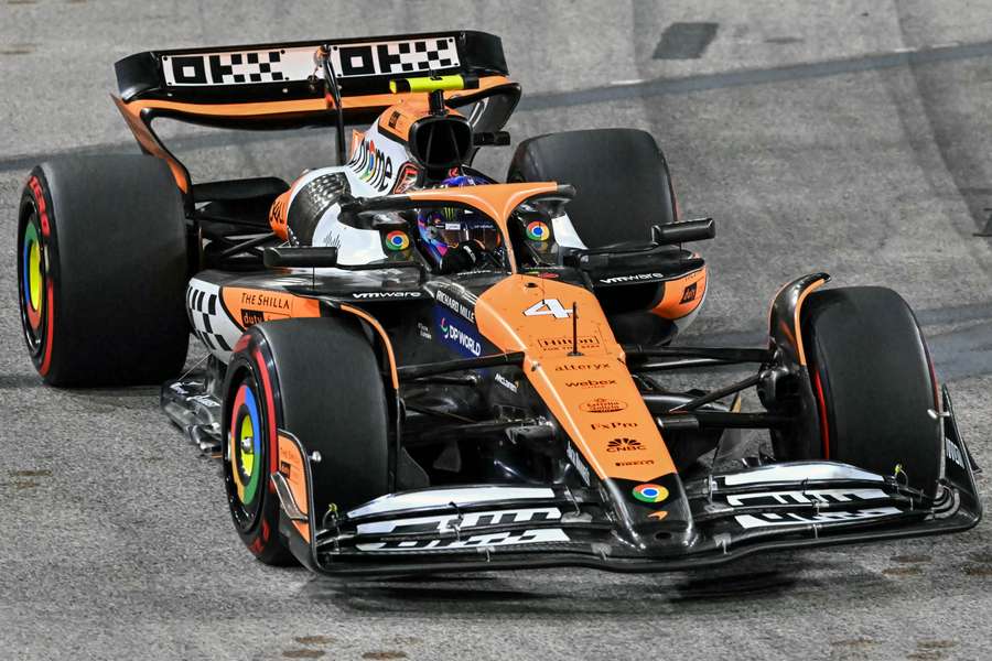 Lando Norris mais rápido no Treino Livre 2