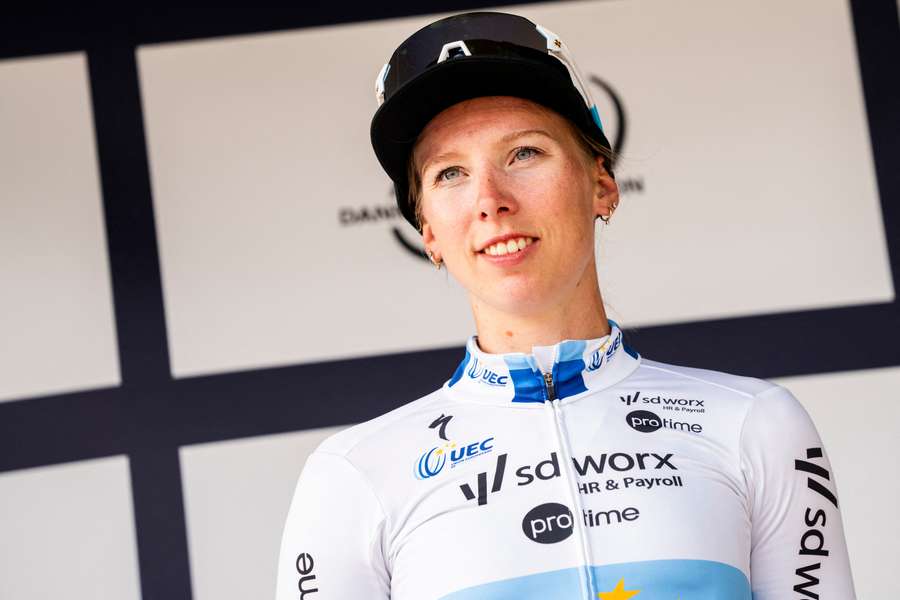 Wiebes reina en la tercera etapa del Giro de Italia femenino