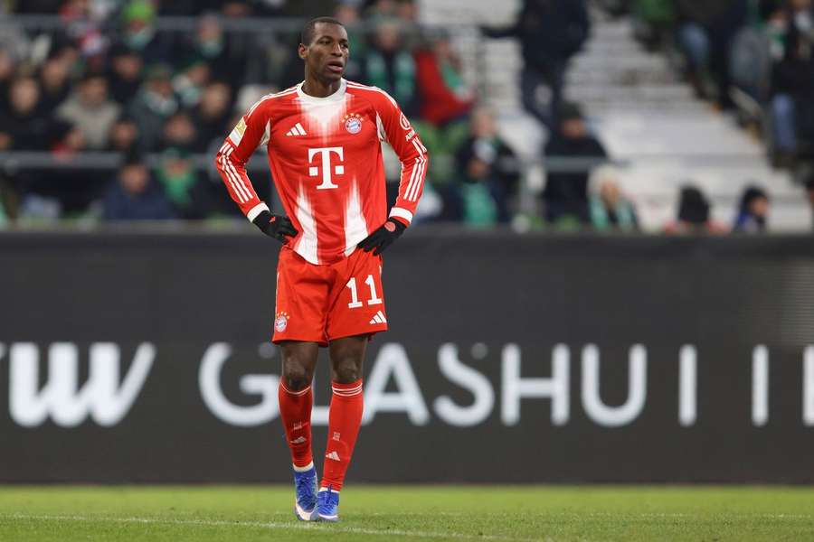 Vincent Kompany provides update on Nicolas Jackson's Bayern Munich future