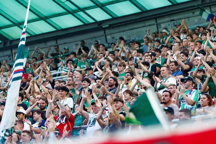 Die Rapid-Fans werden für eine perfekte Kulisse sorgen Die Rapid-Fans werden für eine perfekte Kulisse sorgen