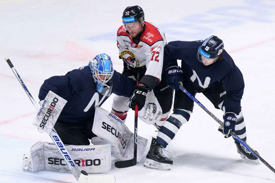 Nitranom nepomohli ani špeciálne dresy.