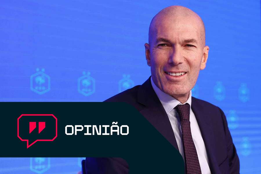 Zinedine Zidane durante a sua apresentação oficial
