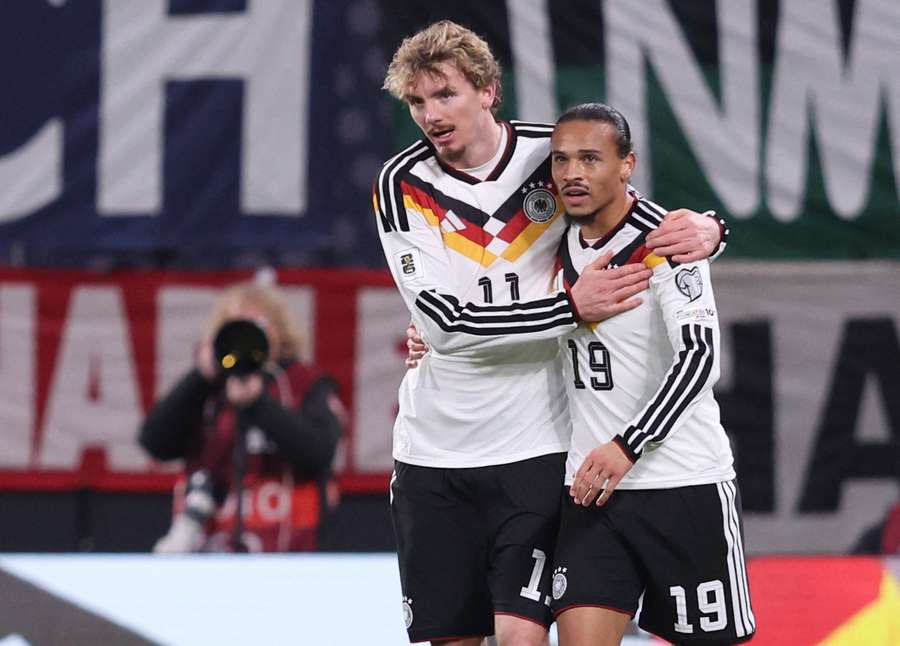 Nick Woltemade e Leroy Sané abriram a goleada da Alemanha Nick Woltemade e Leroy Sané abriram a goleada da Alemanha