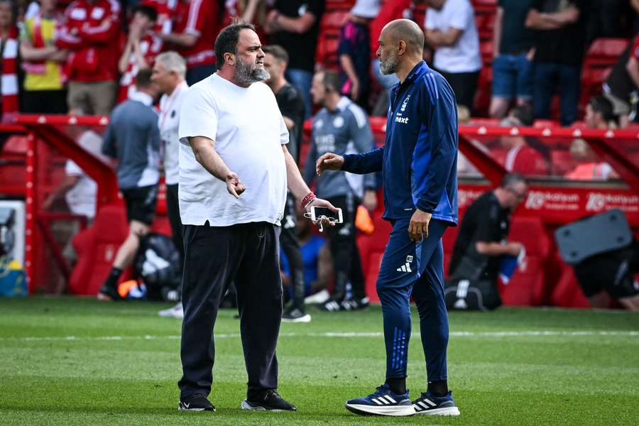 Nuno Espirito Santo and Marinakis in conversation