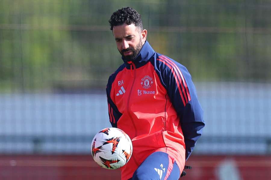 Ruben Amorim foi alvo de críticas por Scholes