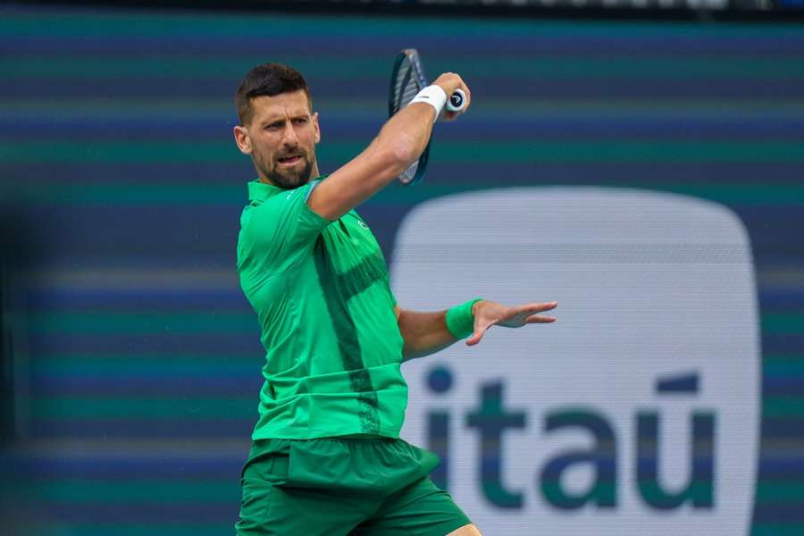 Djokovic sigue adelante en Miami.
