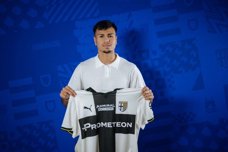 DONE DEAL: Parma sign Velez Sarsfield midfielder Ordonez