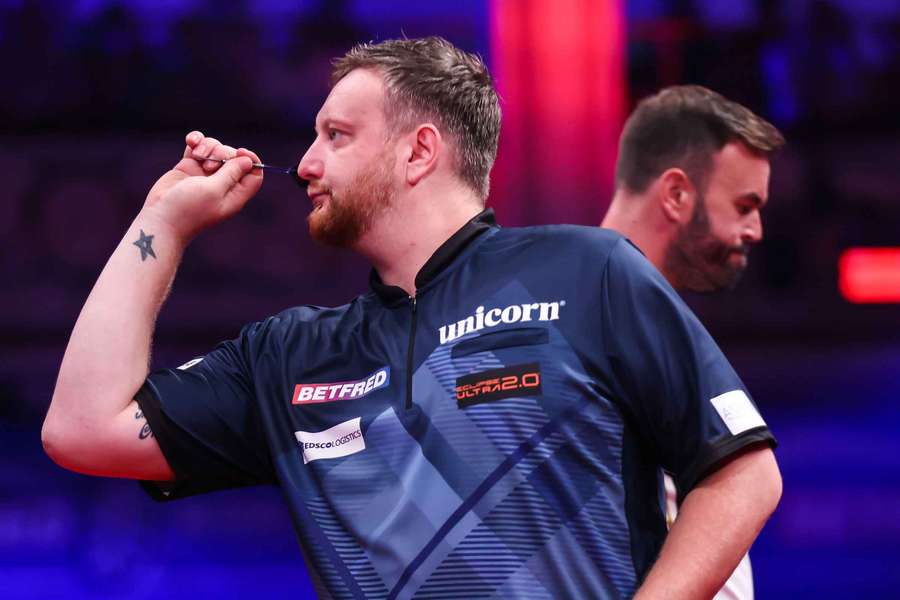 Cameron Menzies withdrew from the World Matchplay after becoming unwell during his second-round match against Ross Smith Cameron Menzies withdrew from the World Matchplay after becoming unwell during his second-round match against Ross Smith