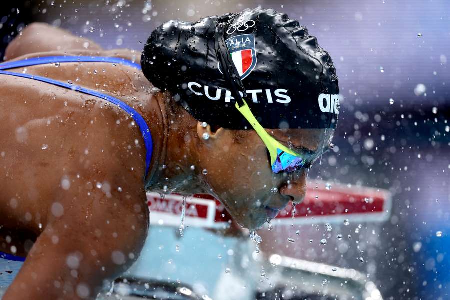 Il nuovo fenomeno del nuoto italiano: Sara Curtis