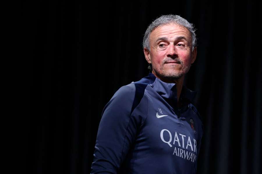 Luis Enrique auf der Pressekonferenz am Montag.