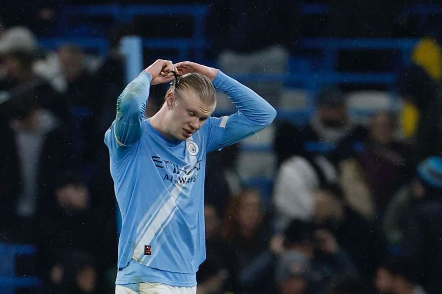 Haalandova efektivita klesá.