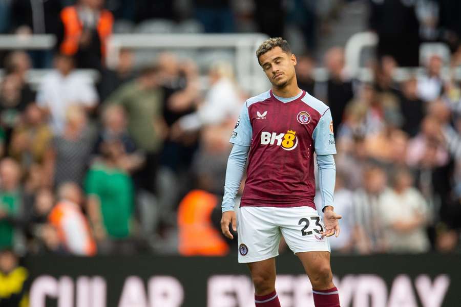 Coutinho tijdens Newcastle United - Aston Villa in augustus