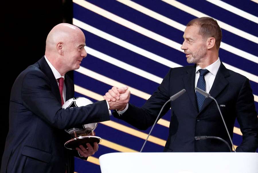 UEFA-Präsident Ceferin führte die Proteste an UEFA-Präsident Ceferin führte die Proteste an