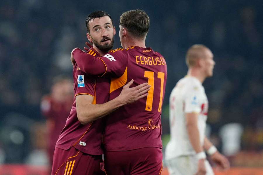 Priamy postup do osemfinále nemajú istý ani Rimania.