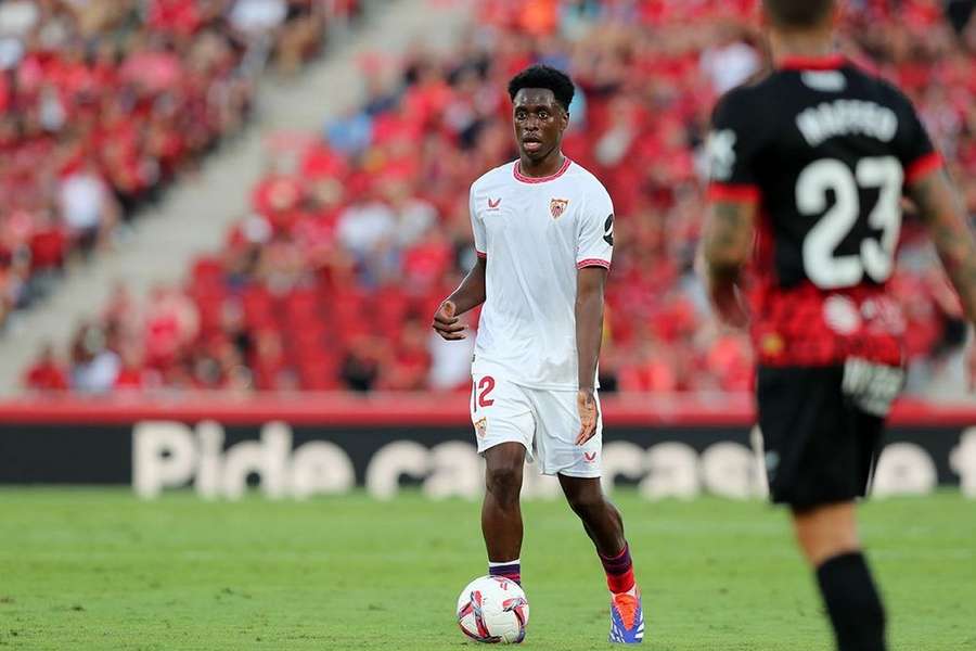 Sevilla face LaLiga competition for Arsenal loanee Lokonga