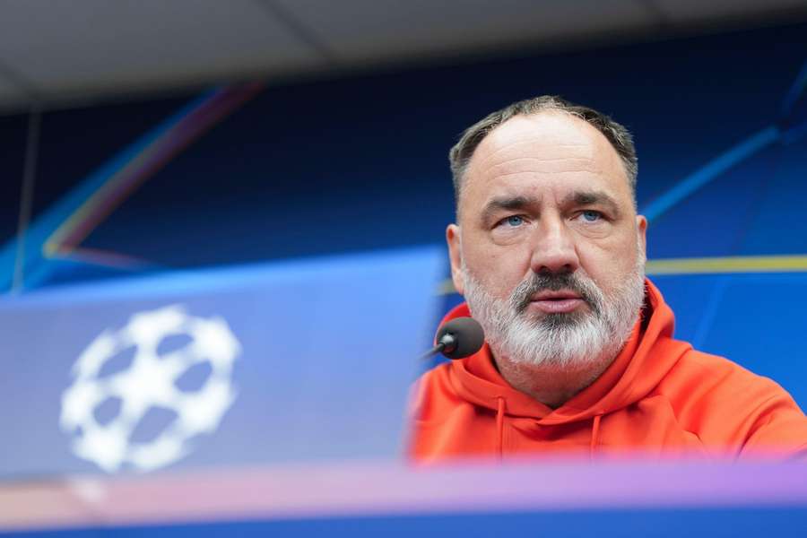 Trpišovský na pozápasové tiskové konferenci.