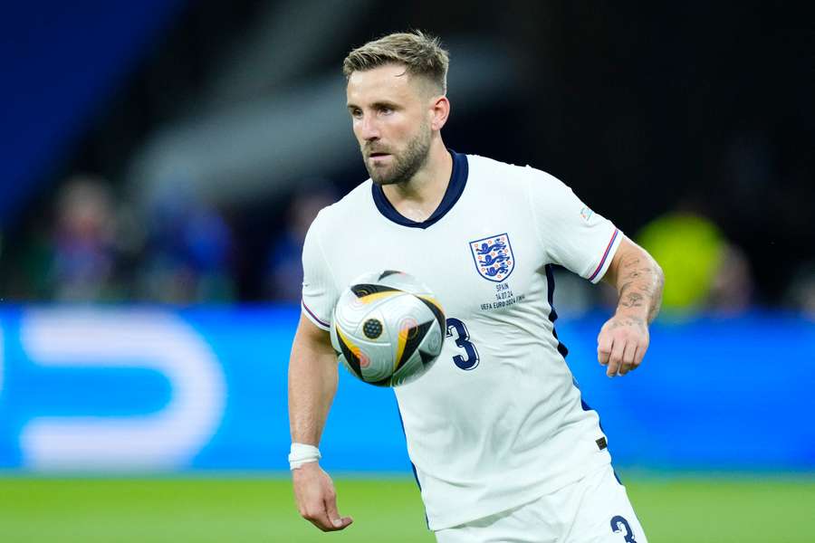 Lesões de Luke Shaw irritam Peter Schmeichel