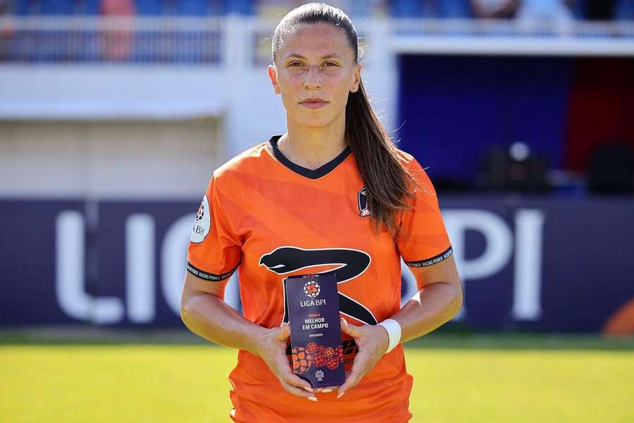 Beatriz Rodrigues cumpre 2.ª época no Racing Power
