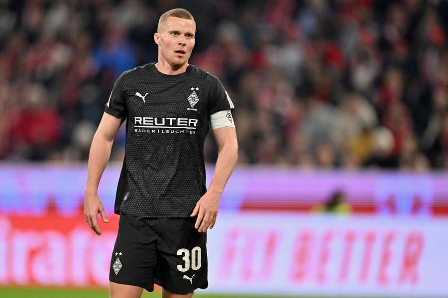 Nico Elvedi verlässt Borussia Mönchengladbach nach mehr als einem Jahrzehnt. Nico Elvedi verlässt Borussia Mönchengladbach nach mehr als einem Jahrzehnt.