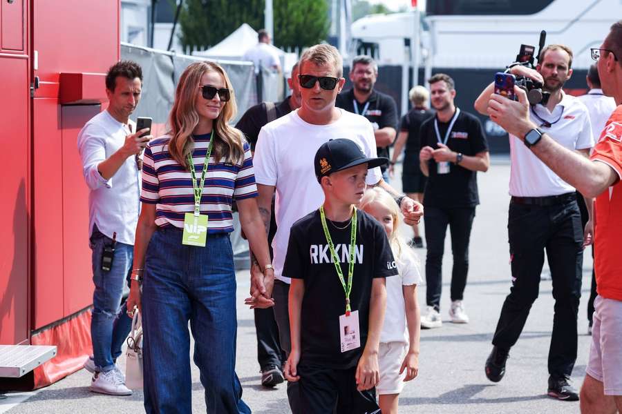 Robin Räikkönen mieri do akadémie Red Bullu. Robin Räikkönen mieri do akadémie Red Bullu.