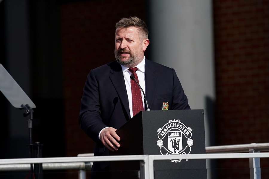 Klub-Chef Arnold tritt von seinem Amt als Vorstandsvorsitzender beim kriselnden englischen Fußball-Rekordmeister Manchester United zurück. 