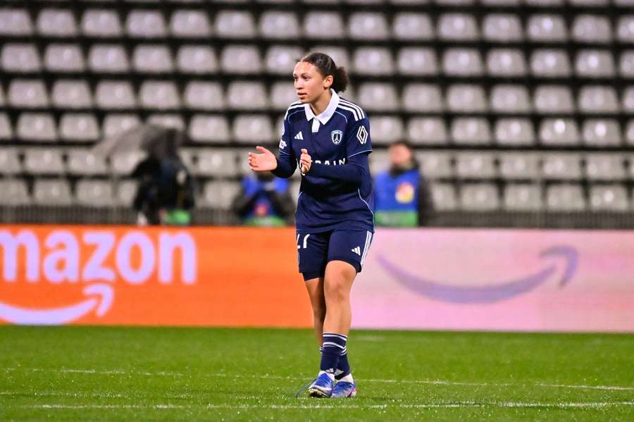 Le Paris FC se rassure face à Strasbourg avant d'affronter le Barça en Ligue des champions Le Paris FC se rassure face à Strasbourg avant d'affronter le Barça en Ligue des champions