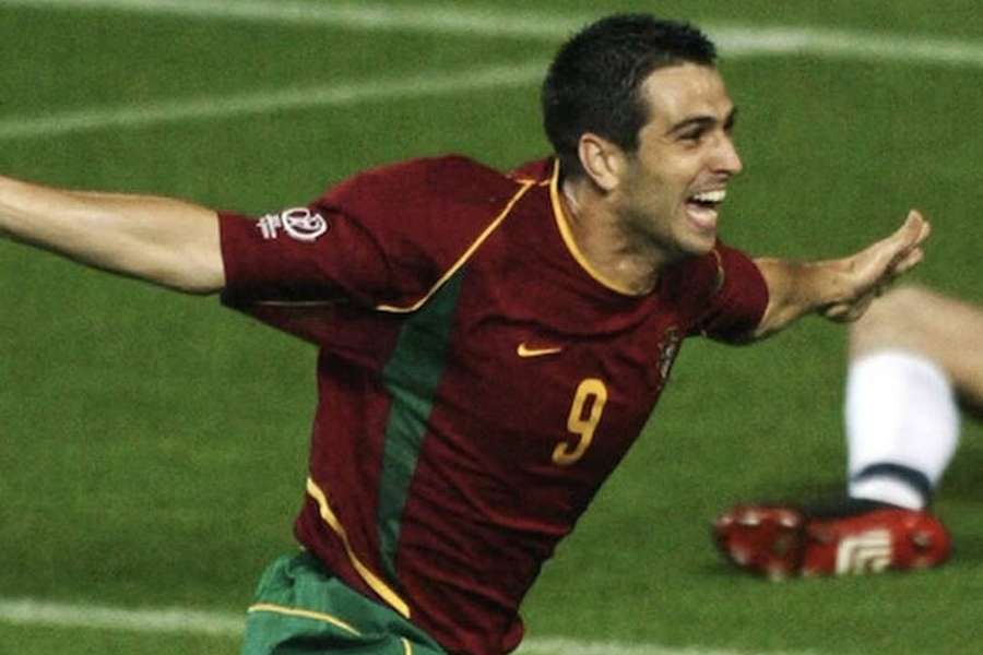 Pauleta no Mundial-2002, onde Portugal caiu na fase de grupos Pauleta no Mundial-2002, onde Portugal caiu na fase de grupos