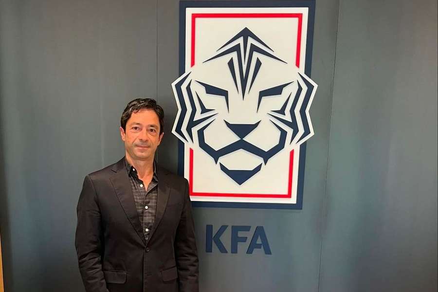 João Aroso oficializado como assistant head coach da Coreia do Sul