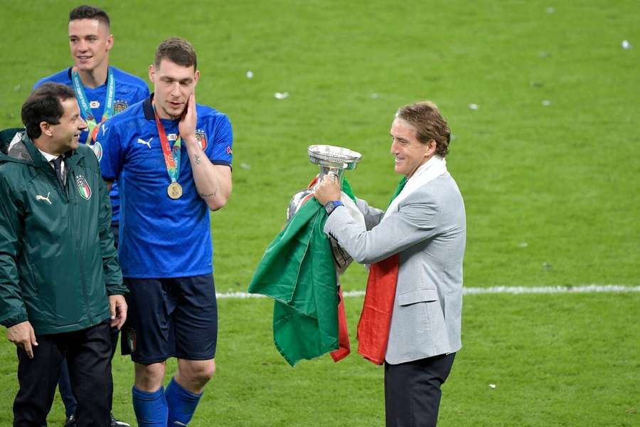 Mancini with the Euro 2020 trophy