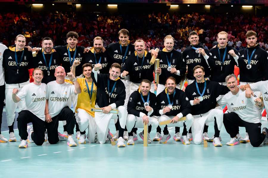 Die deutschen Handballer hatten nach dem Gewinn der Silbermedaille wieder ein Grinsen auf den Backen