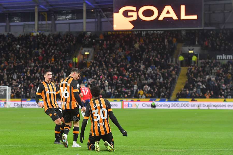 Hull City turn around fortunes to beat West Brom Albion