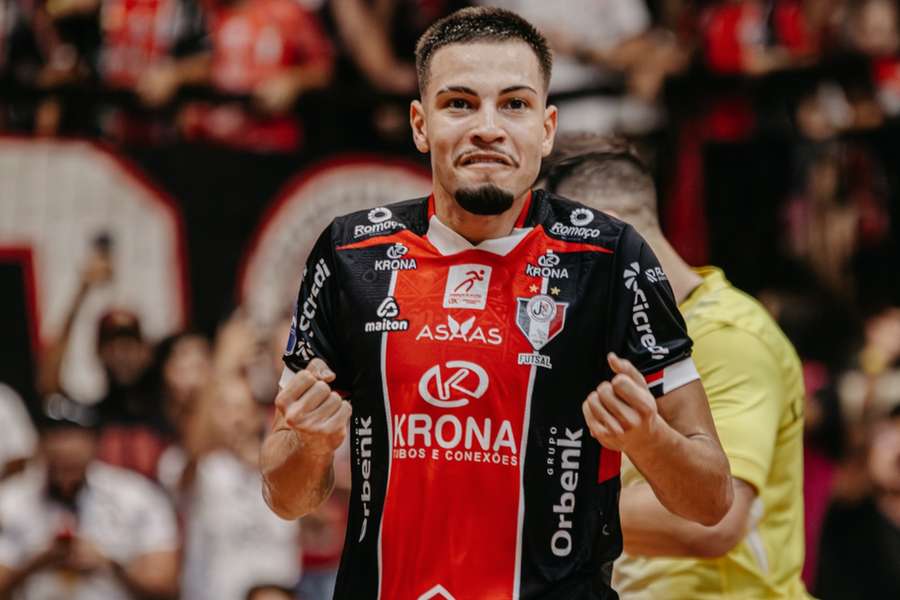 Felipe Rufino tem contrato com o Joinville até 2027 Felipe Rufino tem contrato com o Joinville até 2027