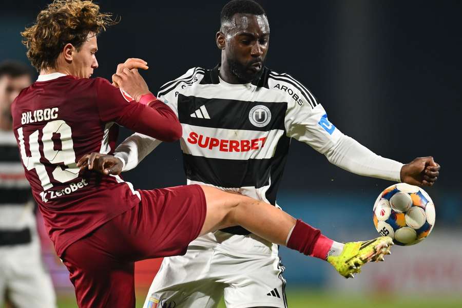 LIVE Superliga 20:30 ”U” Cluj - CFR Cluj