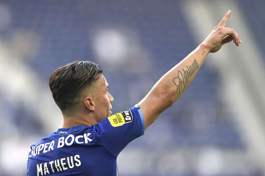 Matheus Uribe cumpre quarta temporada no FC Porto