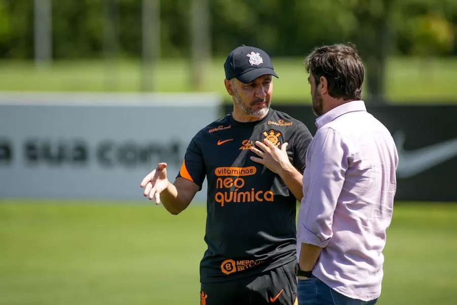 Vítor Pereira treinou o Corinthians em 2022