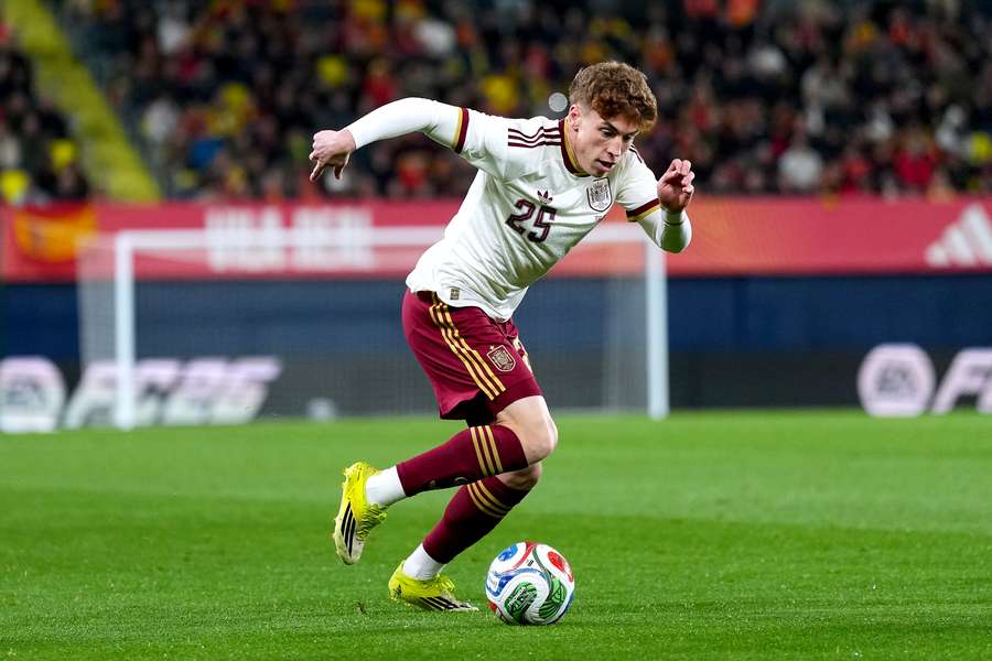 Víctor Muñoz, en su debut con España