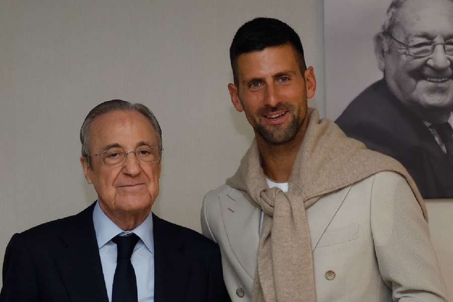Djokovic ao lado de Florentino Pérez, presidente do Real Madrid