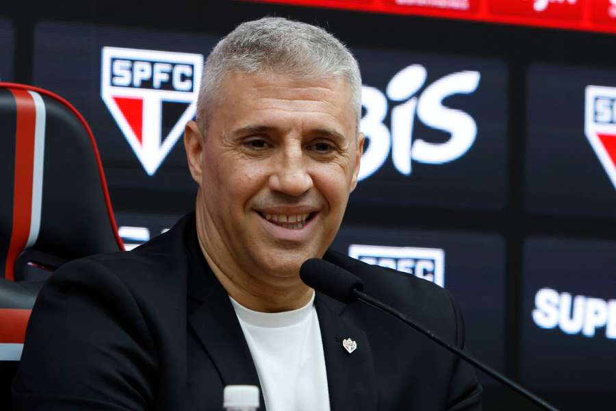 Hernán Crespo retorna ao São Paulo após quatro anos