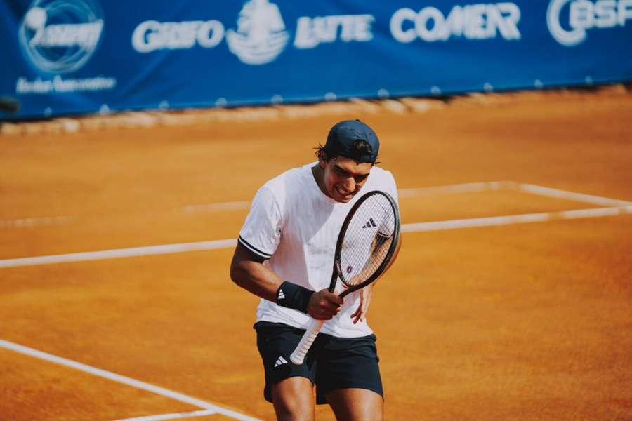 Henrique Rocha venceu Daniel Merida em dois sets na final Henrique Rocha venceu Daniel Merida em dois sets na final