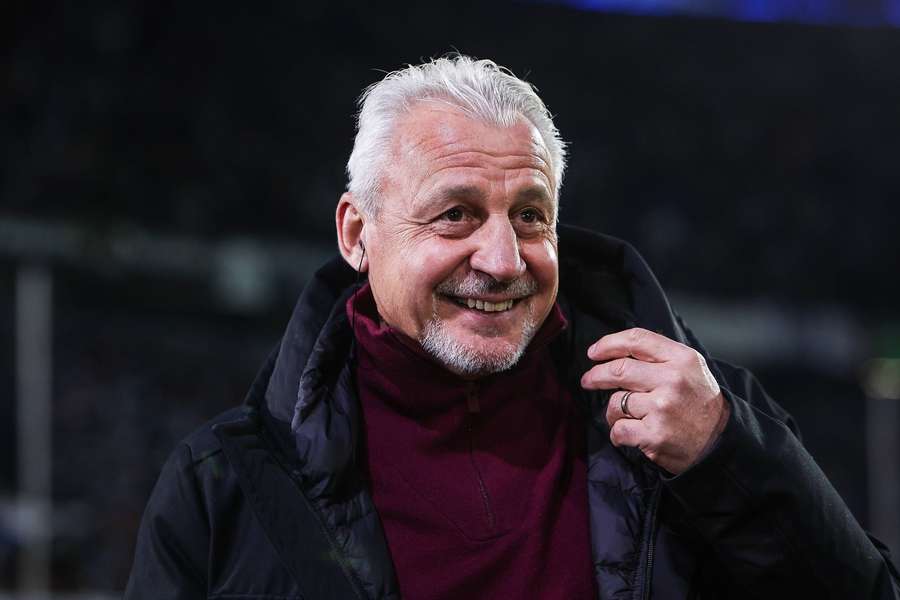 Pavel Dotchev kehrt in die 3. Liga zurück Pavel Dotchev kehrt in die 3. Liga zurück