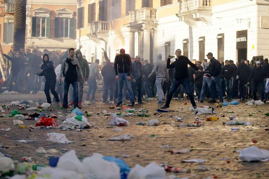 Italiaanse media: fans van Feyenoord niet welkom in Rome voor duel tegen AS Roma