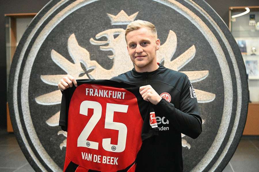 Donny van de Beek hoopt eindelijk aan minuten toe te komen bij een nieuwe club