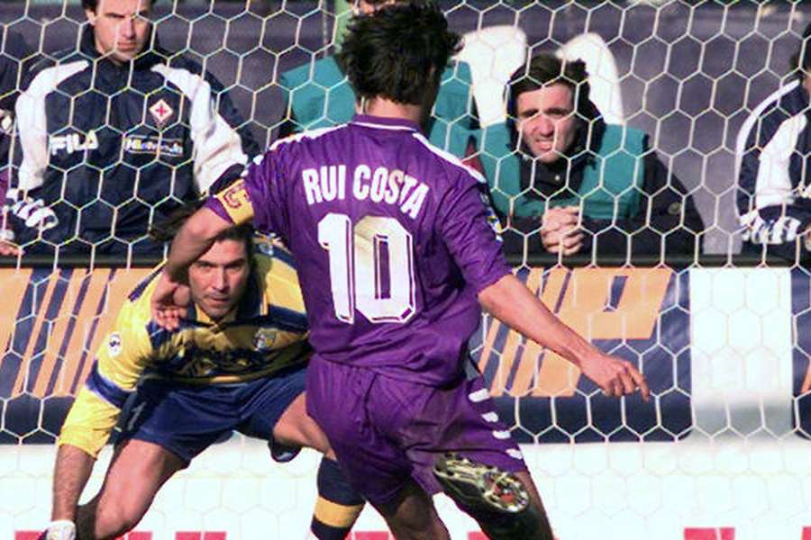 Rui Costa ao serviço da Fiorentina Rui Costa ao serviço da Fiorentina