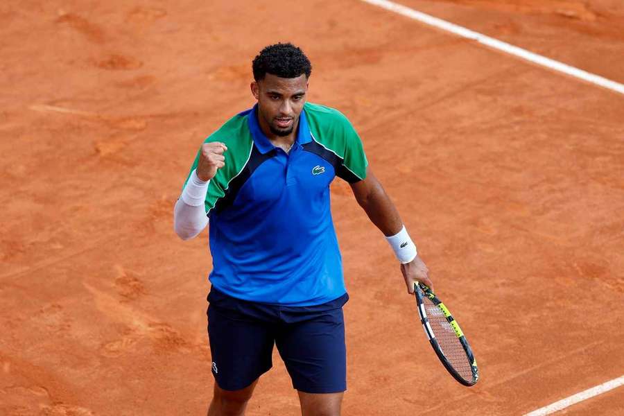 Arthur Fils has knocked out Tallon Griekspoor in Monte Carlo