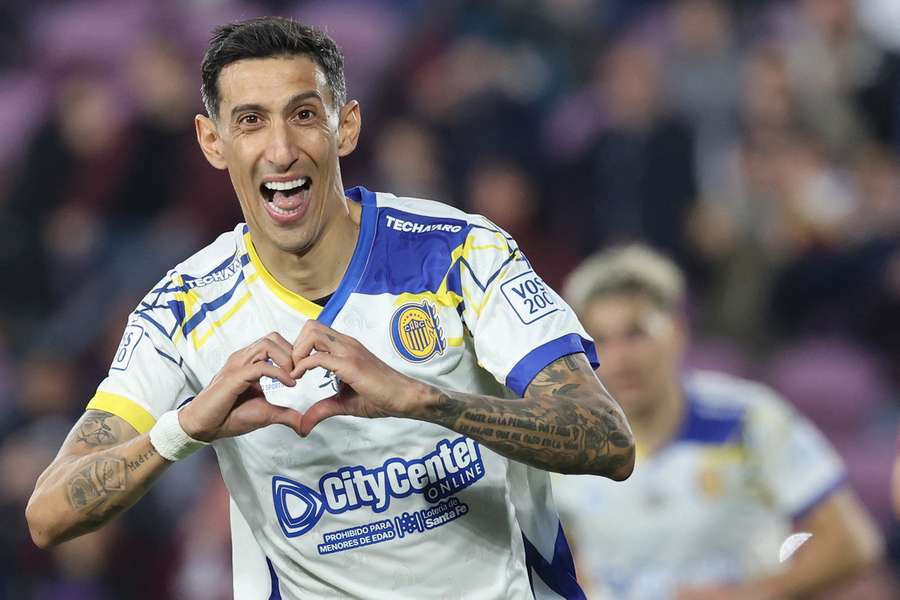 Di María marcou de penálti