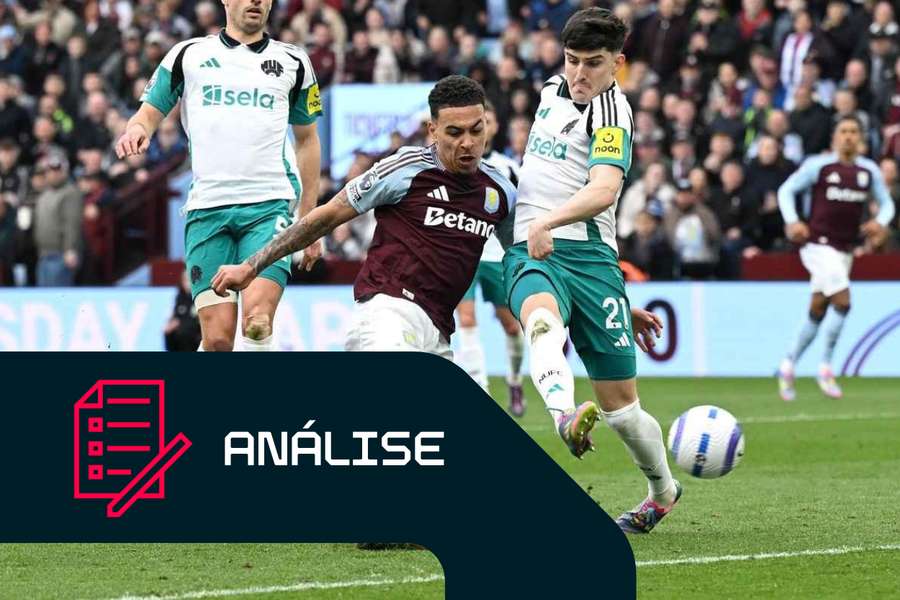 Morgan Rogers, do Aston Villa, remata contra Newcastle United em 2025
